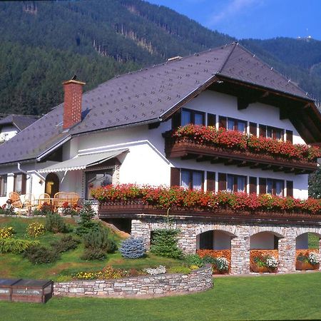 Hôtel Gastehaus Trattner à Mauterndorf  Extérieur photo