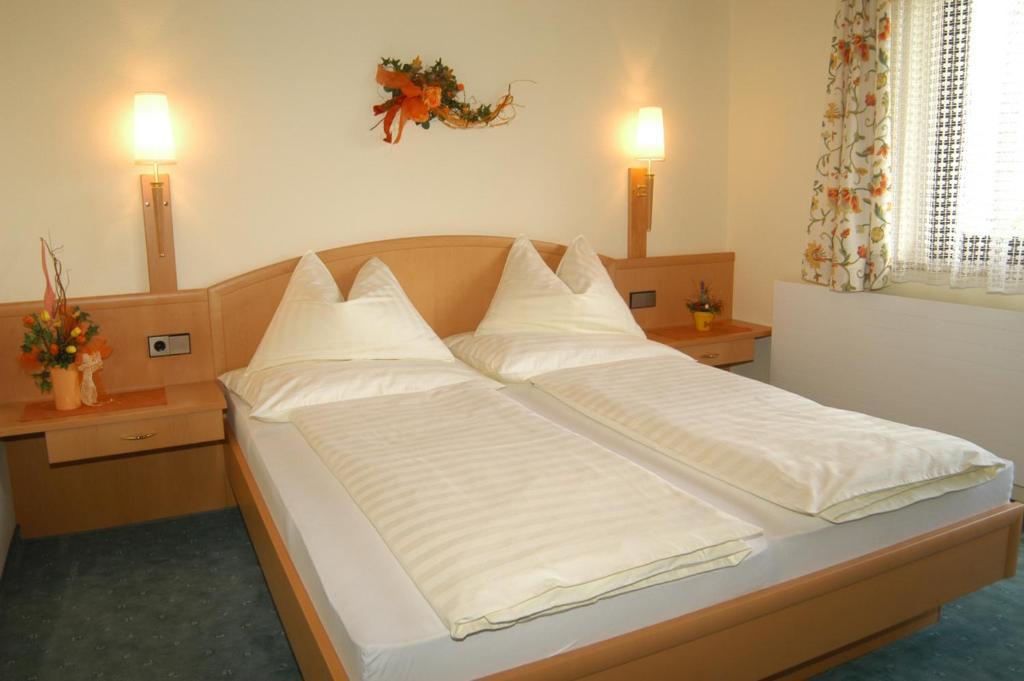 Hôtel Gastehaus Trattner à Mauterndorf  Chambre photo